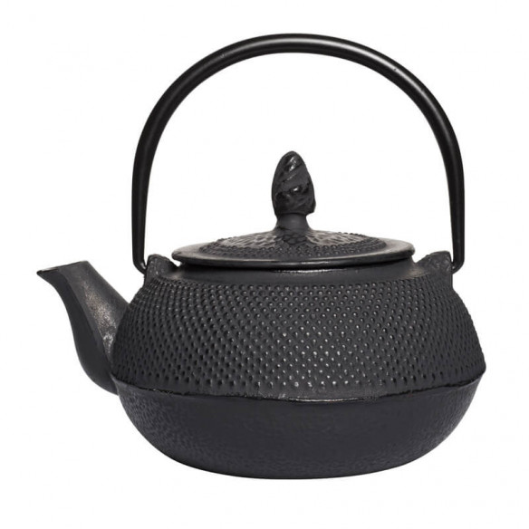 Teekanne Aus Schwarzem Gusseisen