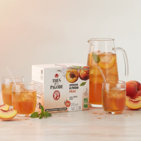 Infusion glacée à la pêche