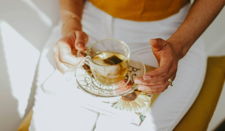 Les bienfaits des infusions sur la digestion et le transit