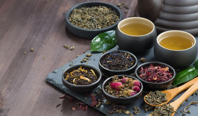 À chaque saison son thé : calendrier des bienfaits