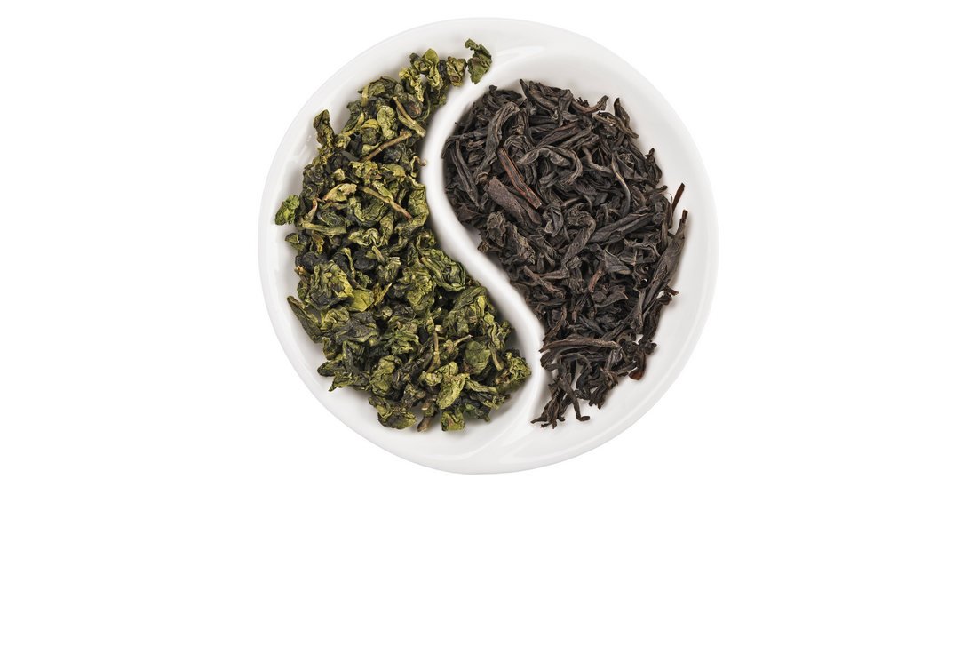 Thé vert, thé noir, quelles différences ?