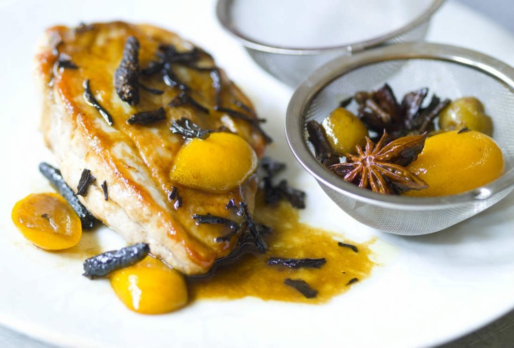 Recette de pintade au thé noir fumé Lapsang Souchong