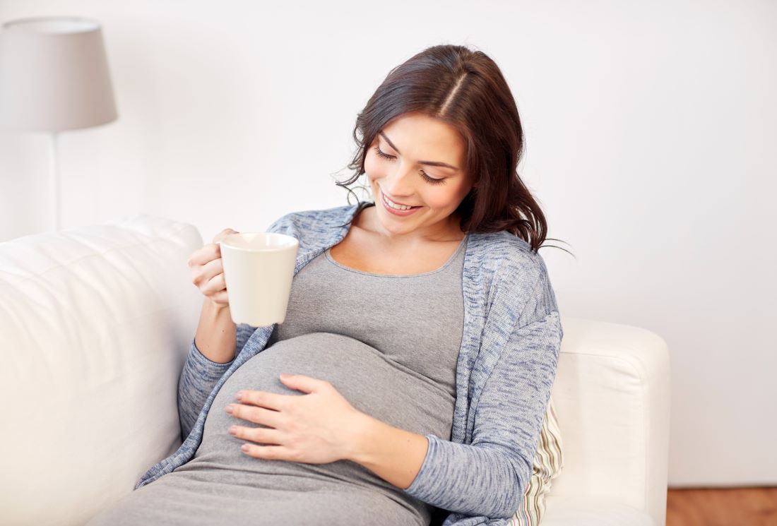 Infusions, rooibos et thé enceinte : que boire ?